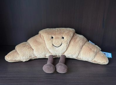 Jellycat Amuseables Croissant Medium BNWT