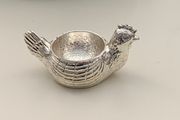 Mid Century Mayell Queen Anne Hen egg cup