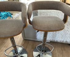 stool bar x 2