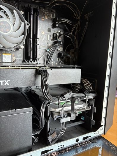 Acer Predator Orion 3000 Gaming PC