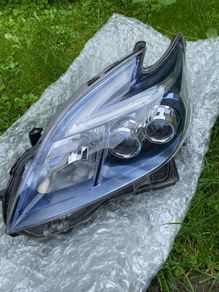 Toyota Prius plug in LED head light