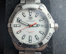 TAG Heuer Polar White Aquaracer 41mm, Quartz,  Box & Papers