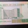 Gambia 2006.10 Dalasis.Uncirculated banknote. Image 2
