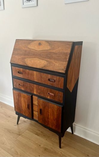 SALE! Funky Cocktail Bar/Bureau Stunning Grain
