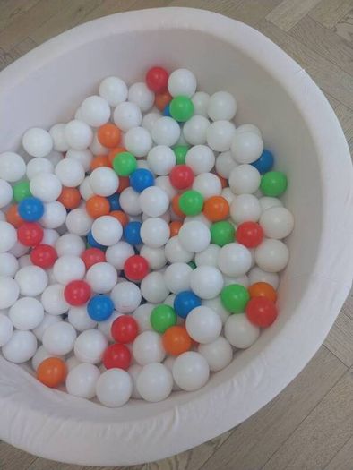 Baby Ball play pit