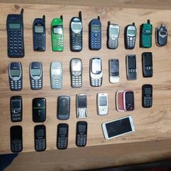 bundle of untested phones