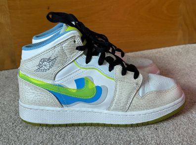 Air Jordan 1 Mid SE GS Warped Swoosh Trainers UK 5.5