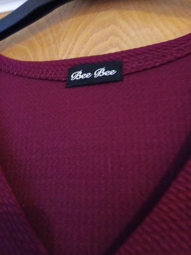 Bee Bee Burgundy  Dress     S.12.   New.