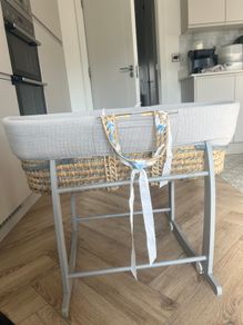 Baby Moses Basket and its stand