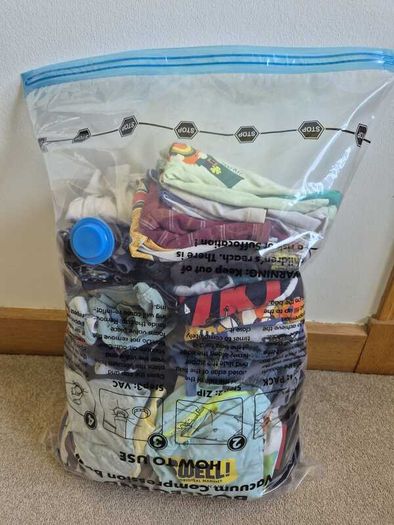Large bundle boys clothes 3 to 4 years