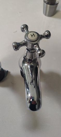 Bath taps
