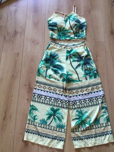 Beautiful Summer Two Pieces Set Size S