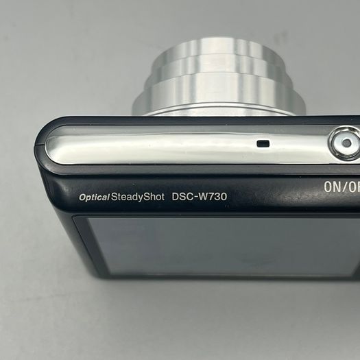 Sony Cyber-shot DSC-W730 16.1MP Digital Camera Black - Full Kit
