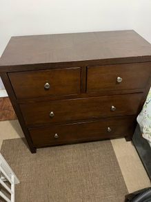 Chest of drawers
