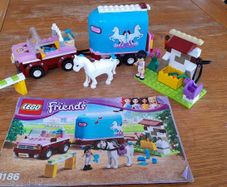 Lego Friends: 3186 Emma's Horse Trailer