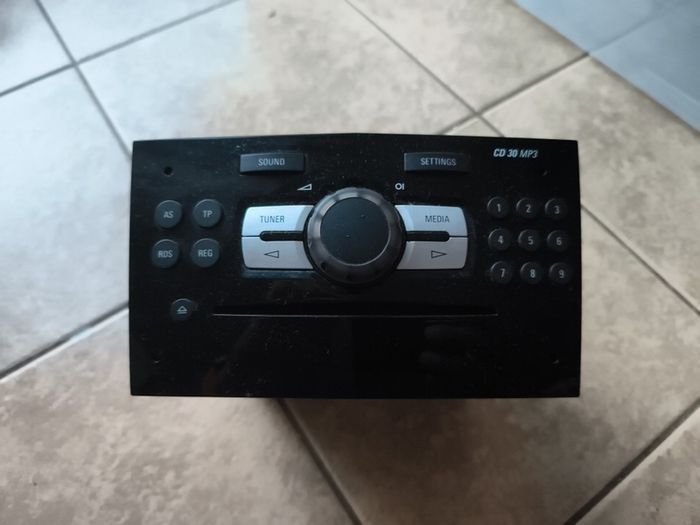 Opel Corsa D radio