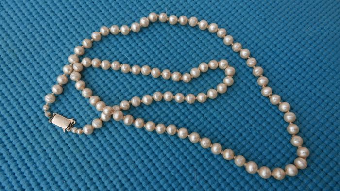 Ww2 Ciro 9ct Gold 375 Clasp  Strand Imitation Pearl Ciro Necklace With 1942 Rose Gold 375 Clasp