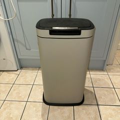 Kitchen bin