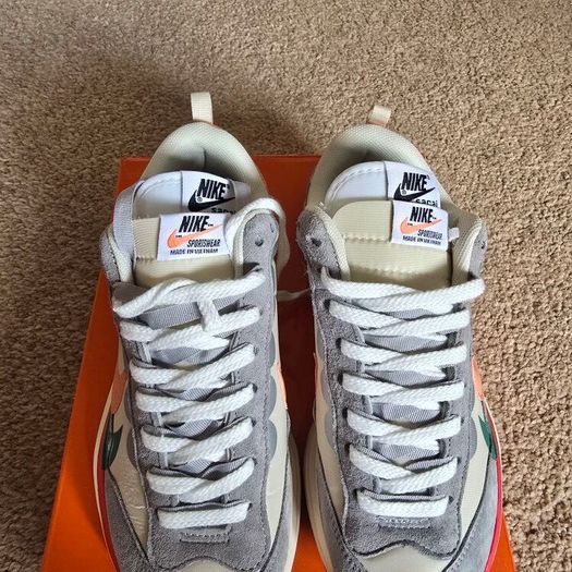 nike  sport shoes