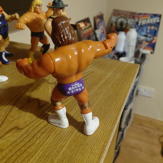 Macho King