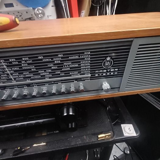 Mega Rare collectors dream The Master 610K solid-state Stereo this is very special and is undoubtedly one of the best as over 60 years old