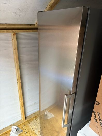 Siemens iQ300 Larder Fridge