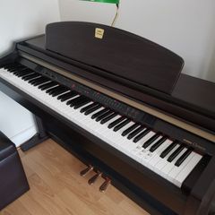 Yamaha CLP 950 for sale