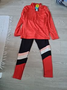 Marks and Spencer girls top and leggings, age 12-13 bnwt