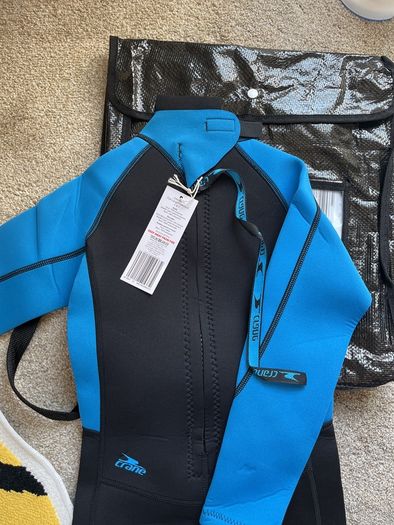 Kids 7-8y full length wet suit