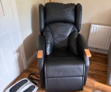 mobility arm chair
