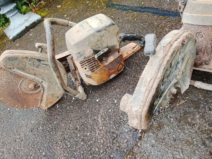 2x partner k 650 consaws and transformer
