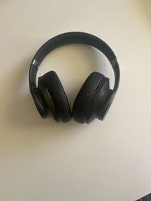 Wireless Doquas headphones