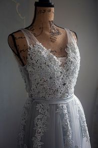 Debs Dress Stunning!!! Never Worn