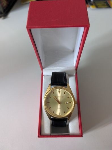 Mens Watch Diamond and Co gold colour