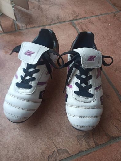 Kooga Football Boots size 1 / EU33