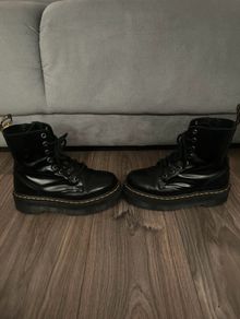 Dr.Martens Size 4