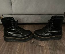 Dr.Martens Size 4