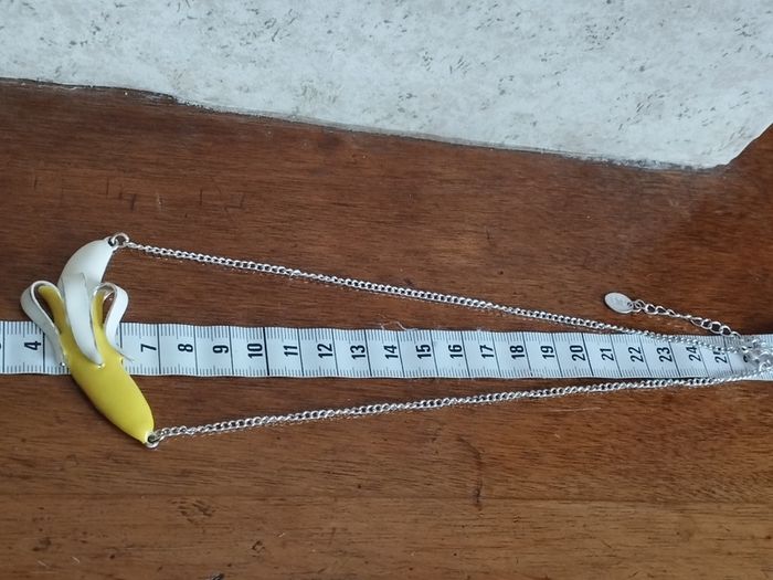 Necklace with a pendant in the form of a banana