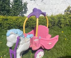 Princess carriage outdoor ride on