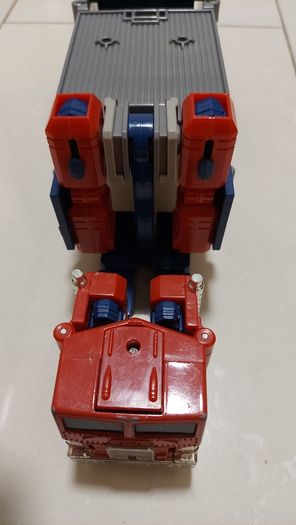 Transformer / toy Optimus GINRAI GOD