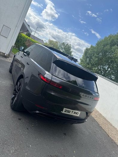 232 Land Rover Range Rover Sport D300