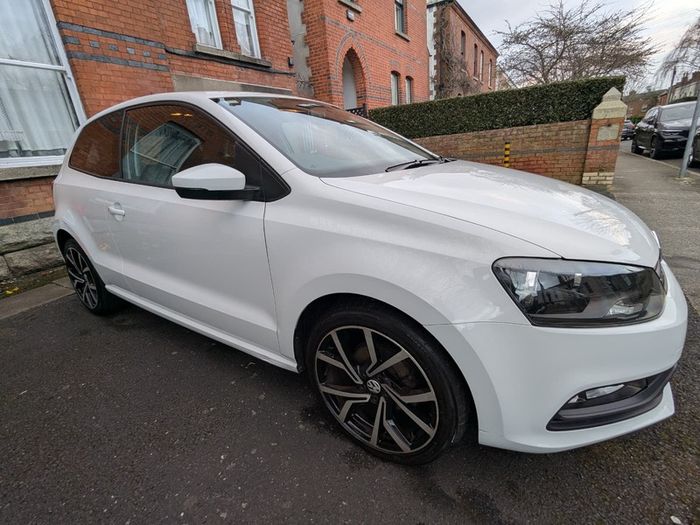 VW Polo 2017  - Low KM - Spotless