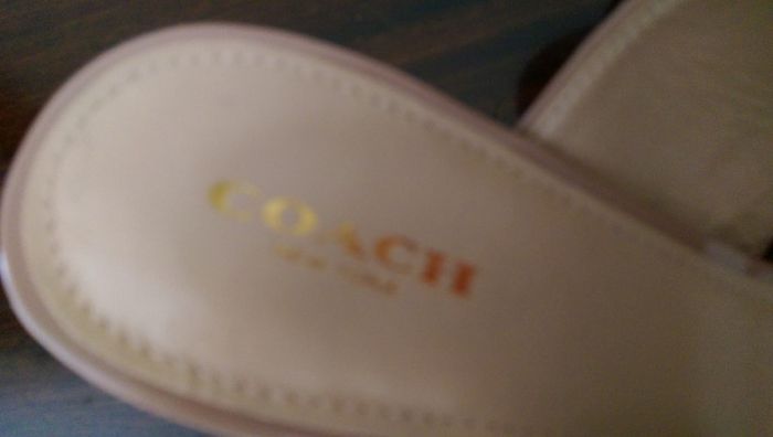 Coach Patent Nude Tone Sandels
