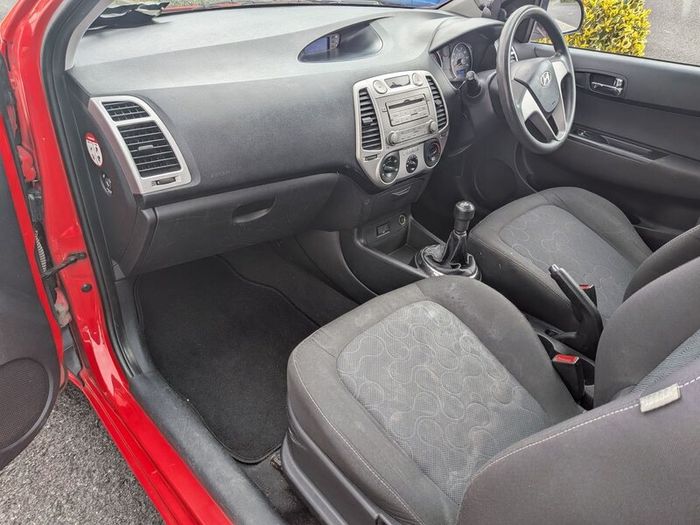 Hyundai i20 2011