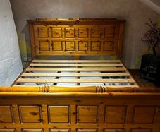 Queen bed