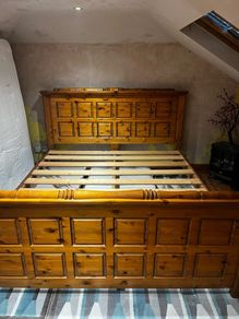Queen Bed