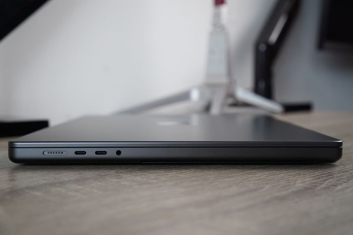 MacBook Pro 16" 2023 M3 Pro | 18GB | 512GB | 100% Battery