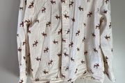 Long sleeve cream shirt with reindeer