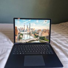 Surface 5 windows laptop 11pro