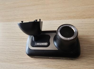 Nextbase 522GW Dash Cam (1440p HD) + 32GB SD Card & Accessories
